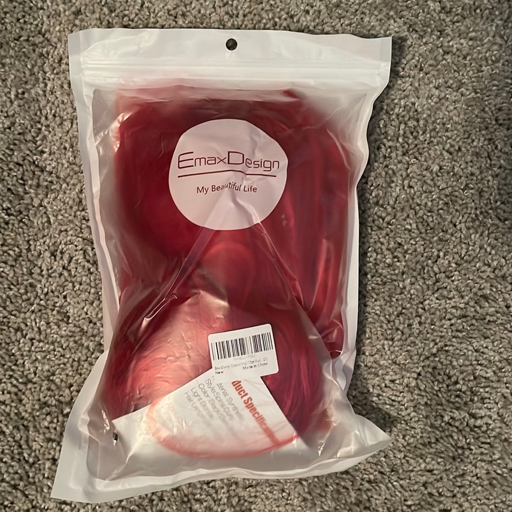 Adult red wig